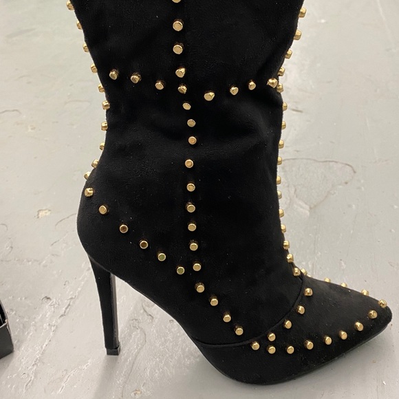 Studded Gold Booties NIB 7.5 - Picture 7 of 8